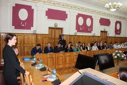 Депутат Государственной Думы России А.И. Аршинова встретилась со студенческим активом Чувашского госуниверситета имени И.Н. Ульянова